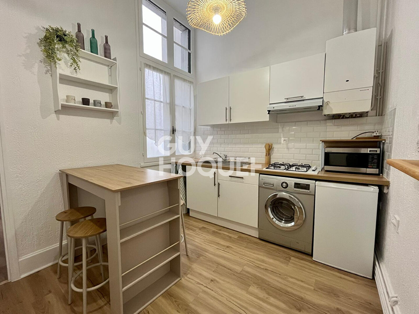 Appartement meublé rénové en coeur de ville