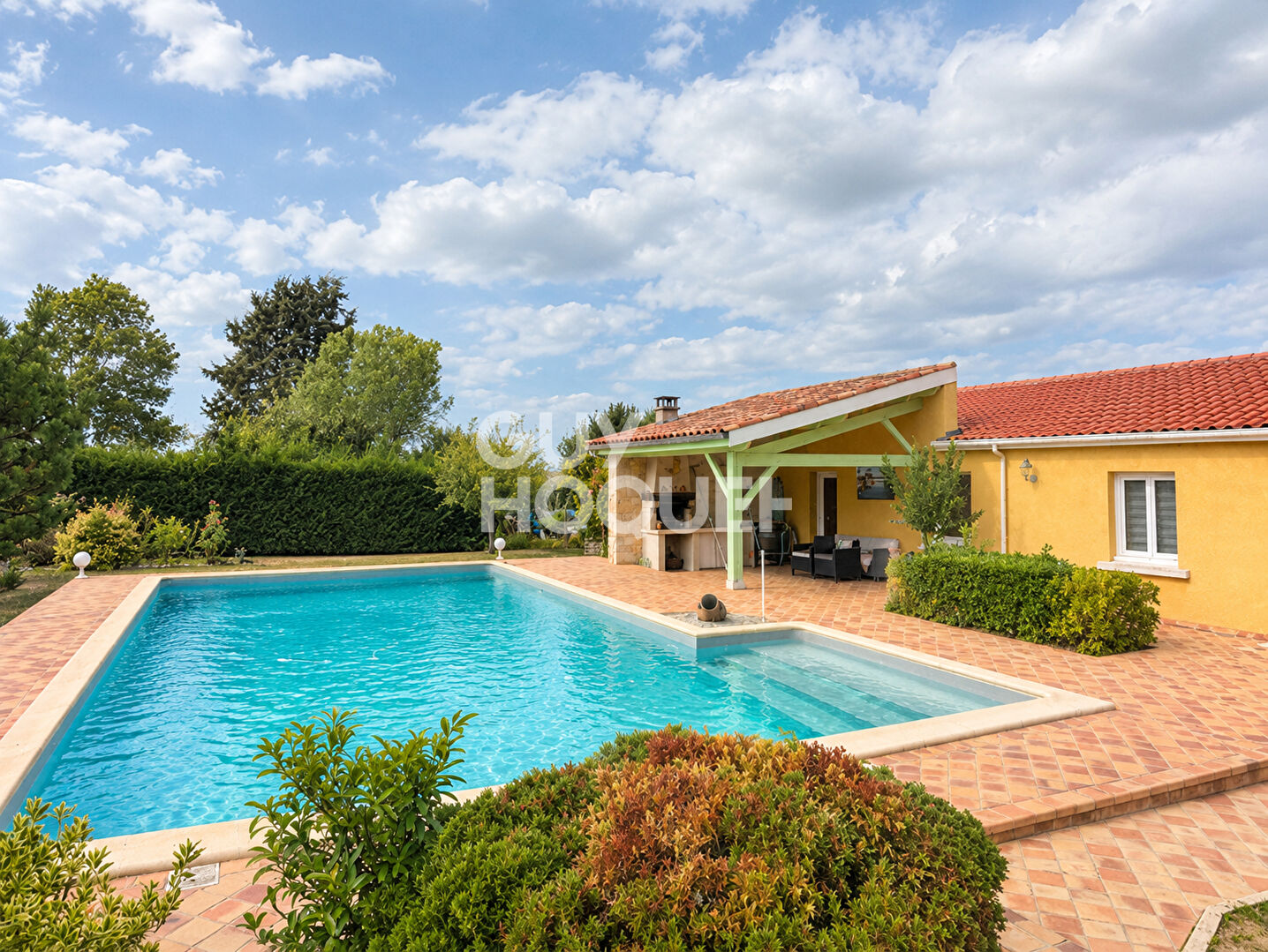 Maison 5 pièces 184 m² · à La Croix-Blanche · 184 m² · 308 000 €