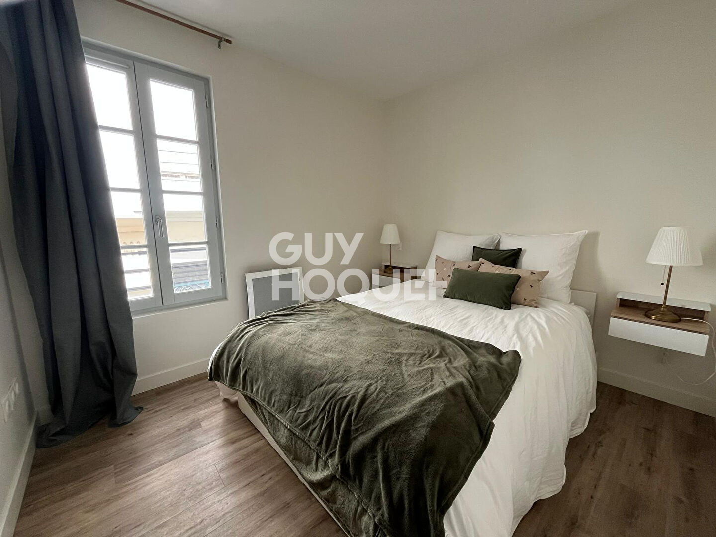 BEL APPARTEMENT T3 MEUBLE - CENTRE-VILLE