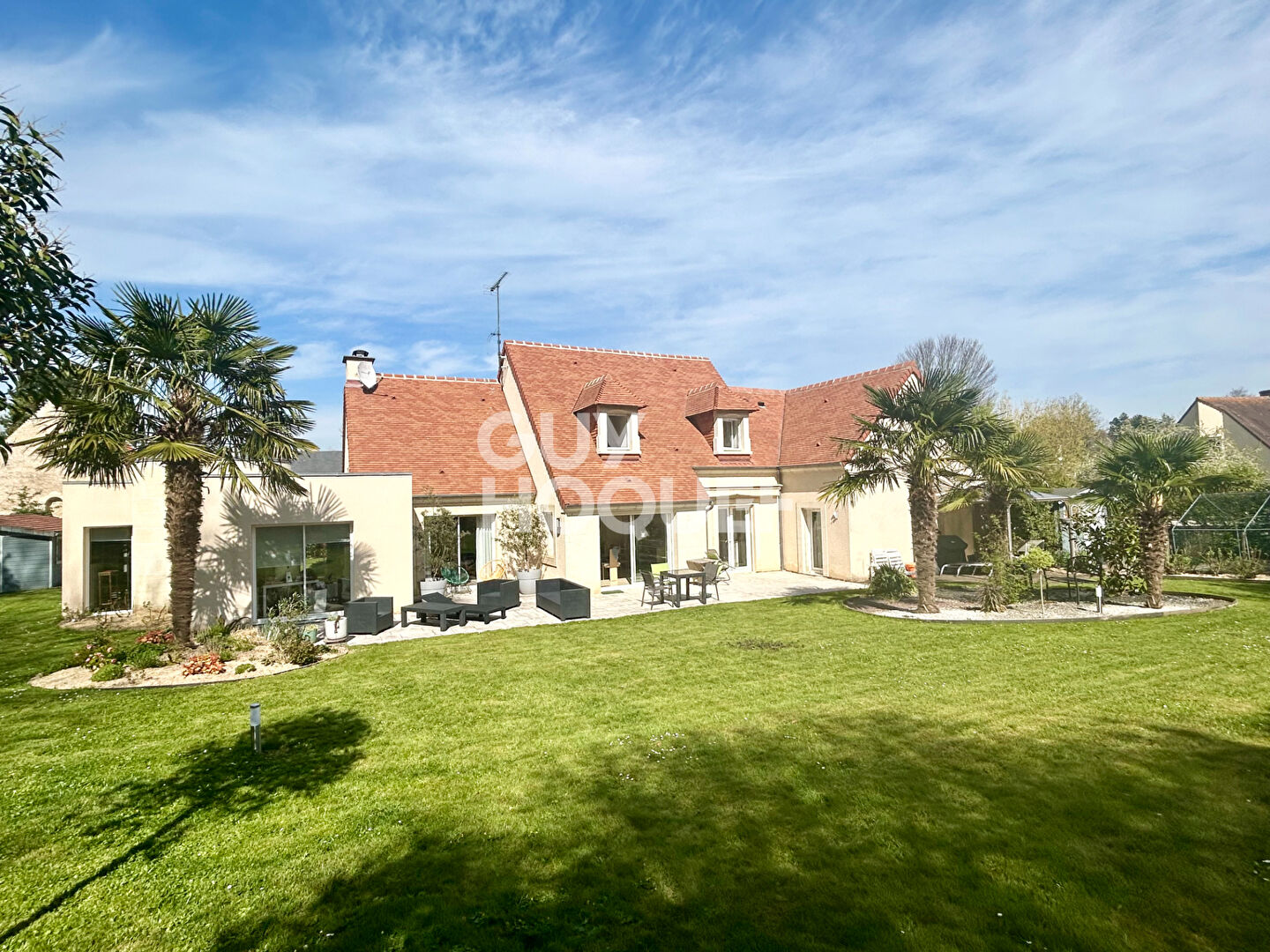 Maison Cairon 9 pièces