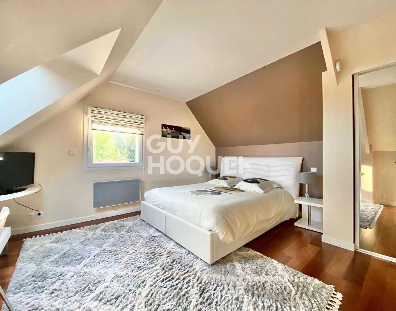 Maison Cairon 9 pièces