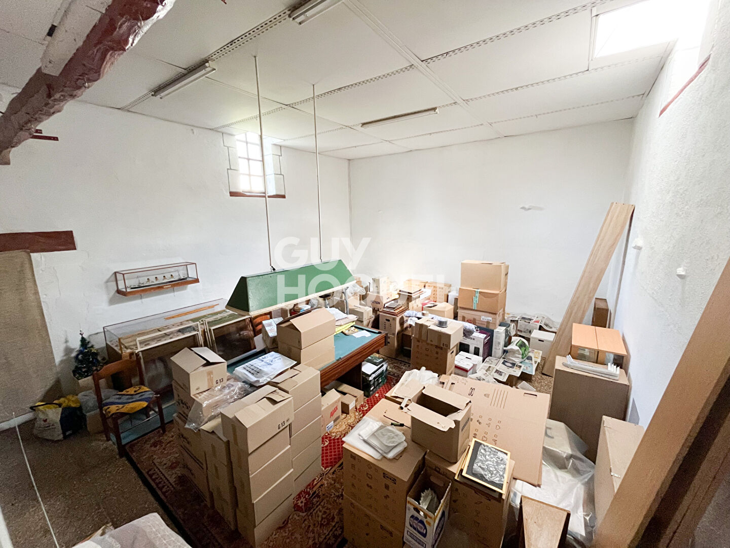 Maison + dépendances + terrain constructible Laize Clinchamps