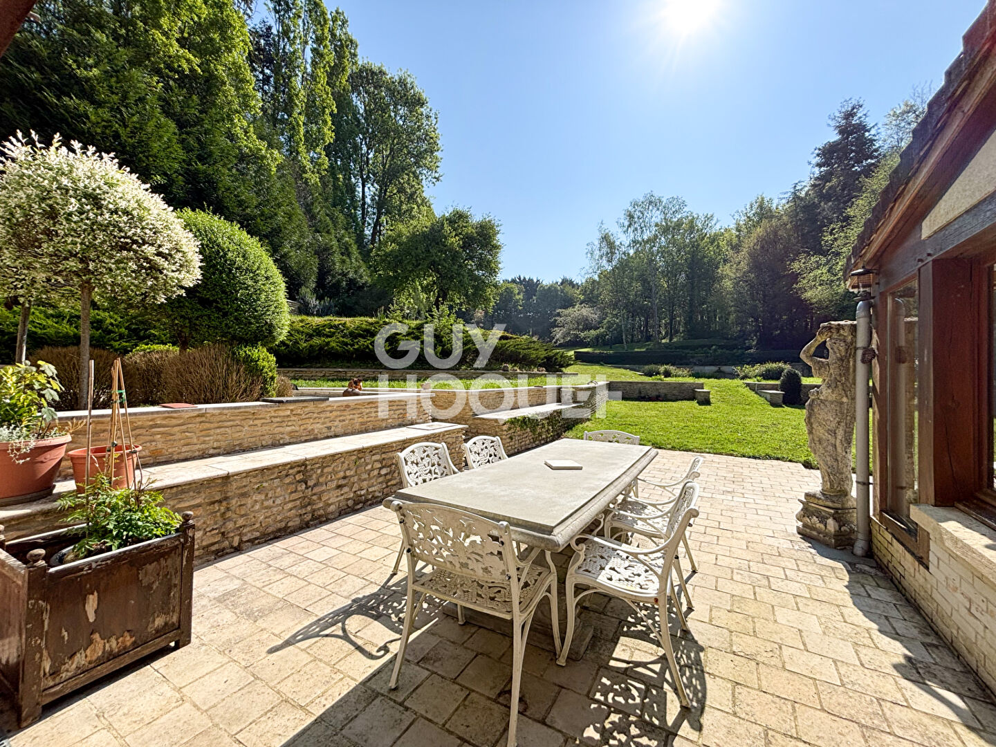 Domaine de caractère en pierre - SUISSE NORMANDE