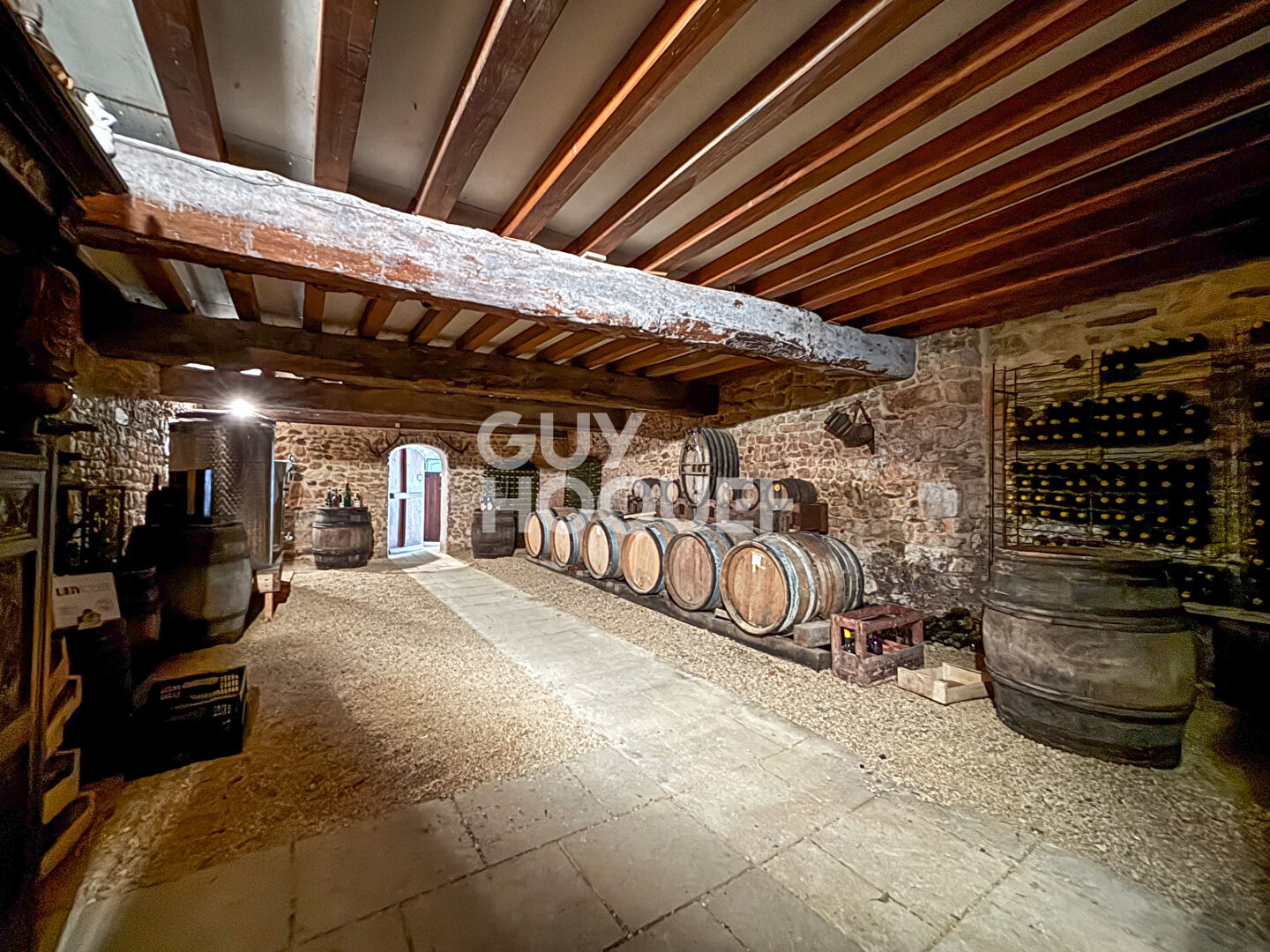 Domaine de caractère en pierre - SUISSE NORMANDE