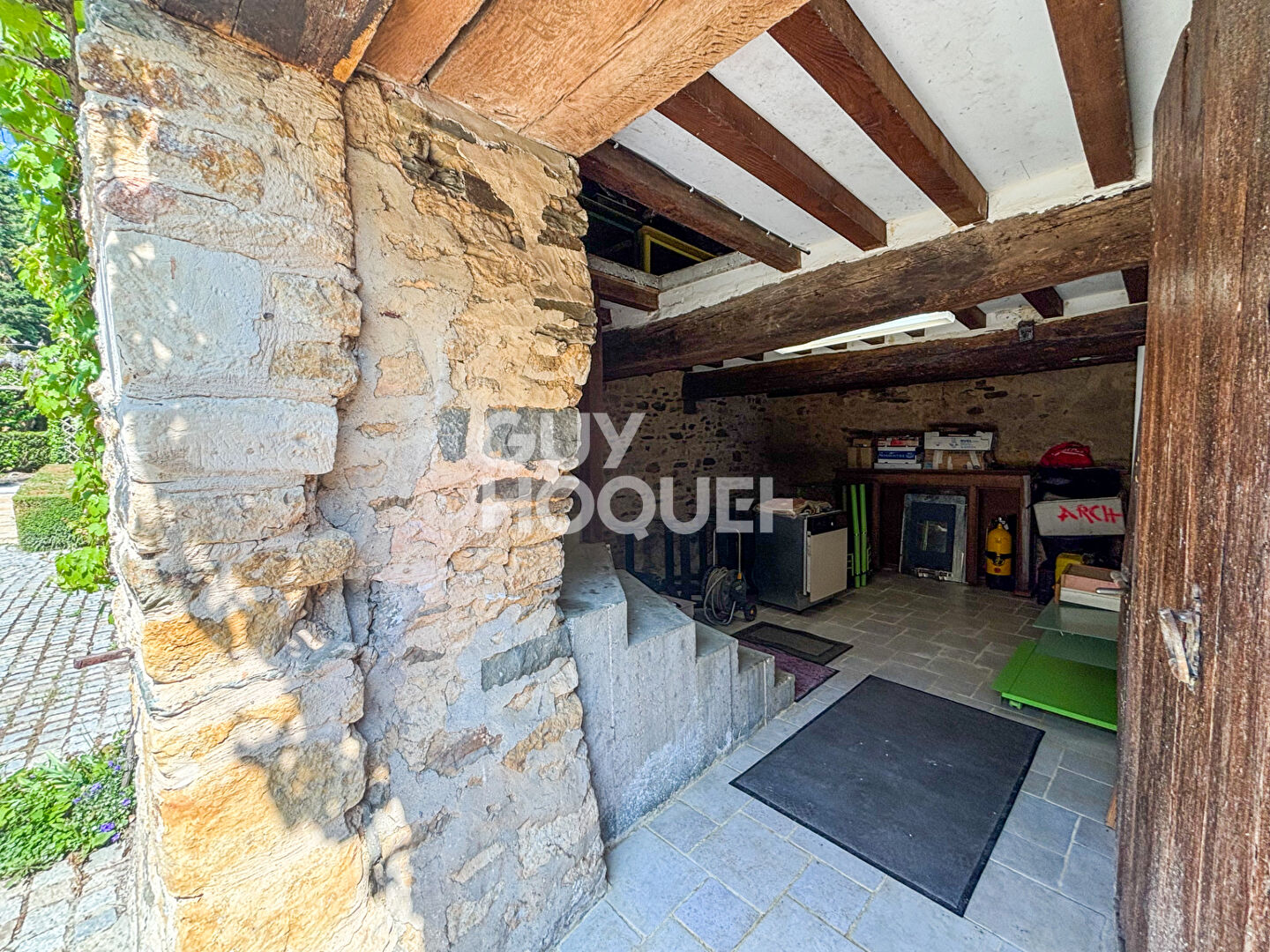 Domaine de caractère en pierre - SUISSE NORMANDE