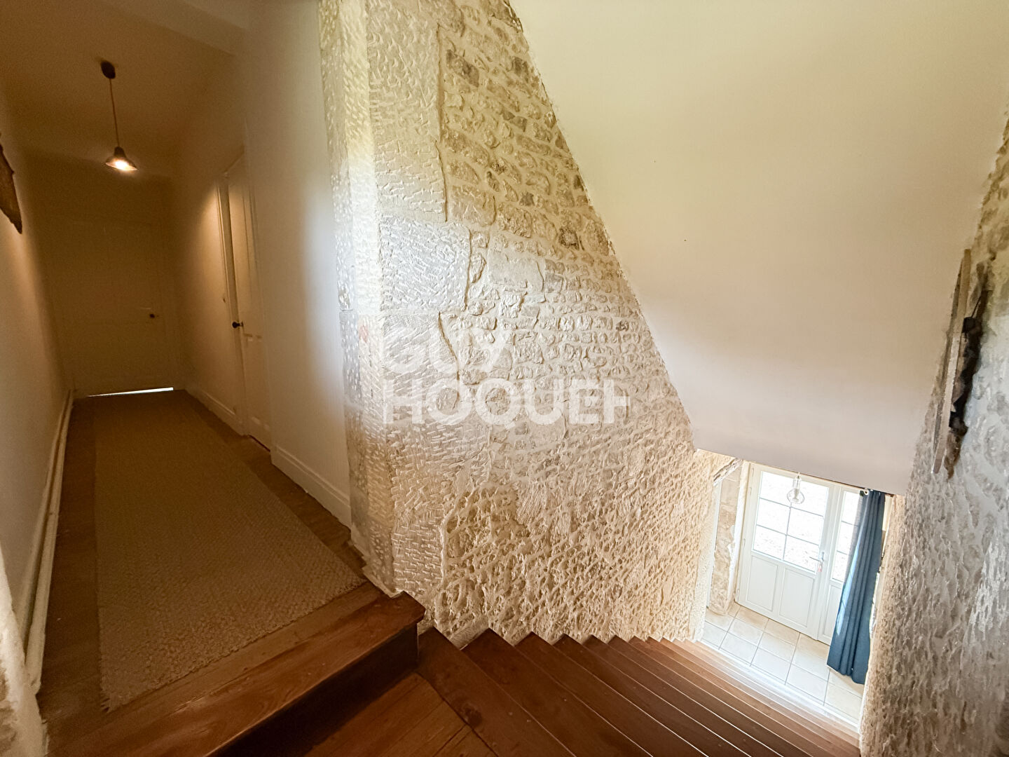 Grande maison en pierre- Secteur POTIGNY