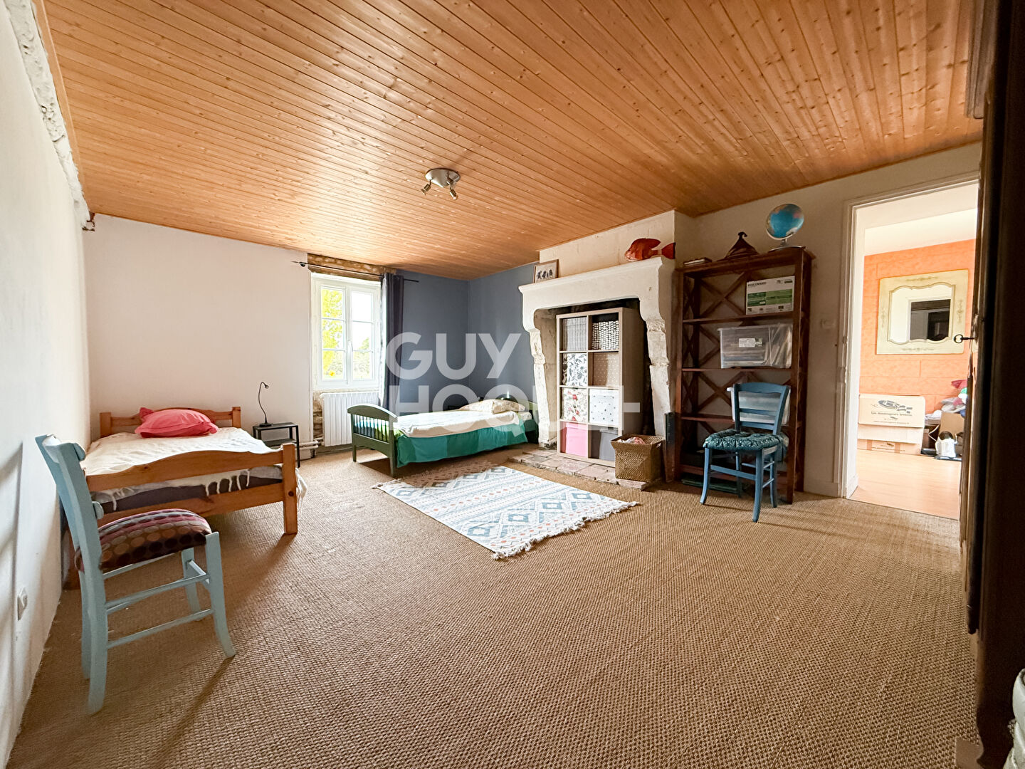 Grande maison en pierre- Secteur POTIGNY