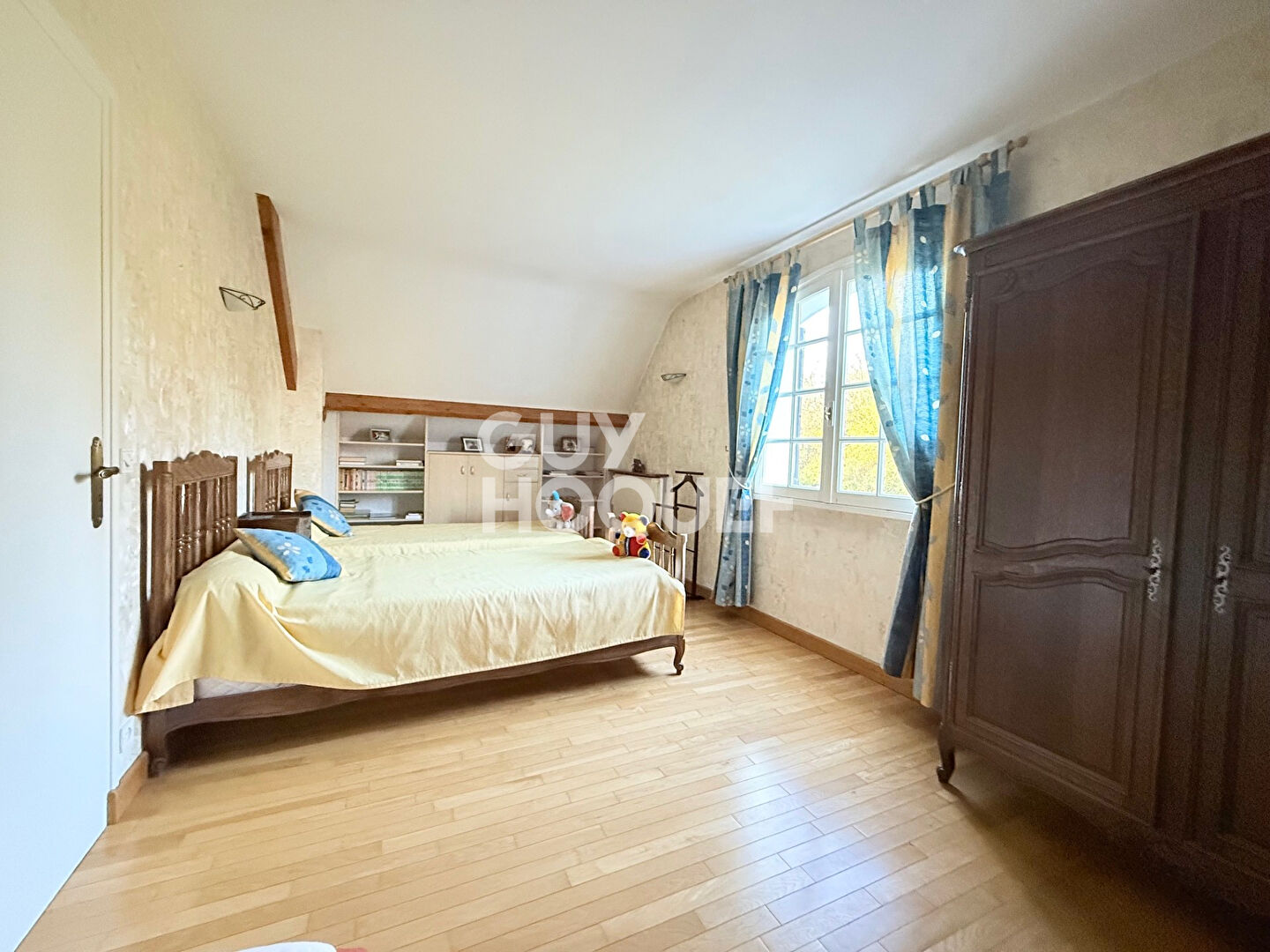 Maison 7 pièce(s) limitrophe Caen