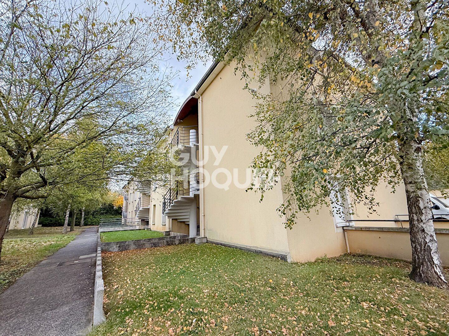 Appartement DUPLEX 76 m² - IFS BOURG