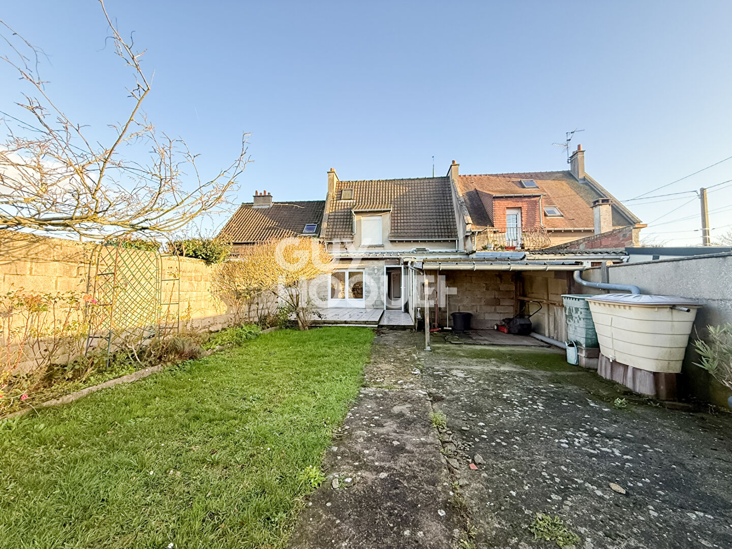 Maison Saint Martin De May