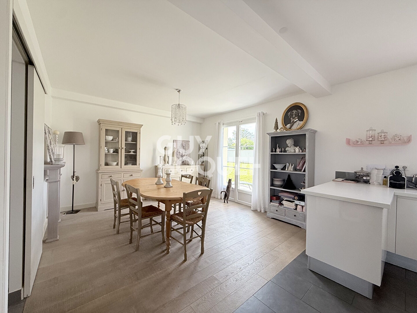 Maison Saint Martin De May
