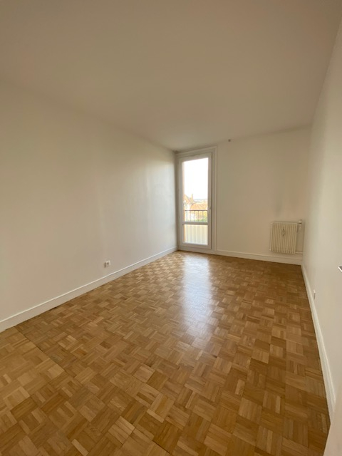 Appartement de 5 pièces à louer à COMPIEGNE (60200).