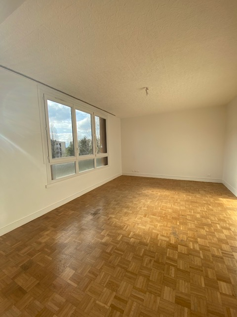 Appartement de 5 pièces à louer à COMPIEGNE (60200).