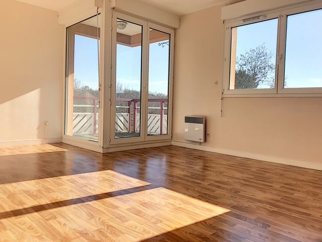 DUPLEX, appartement  4 pièces à louer à LACROIX SAINT OUEN (60610).