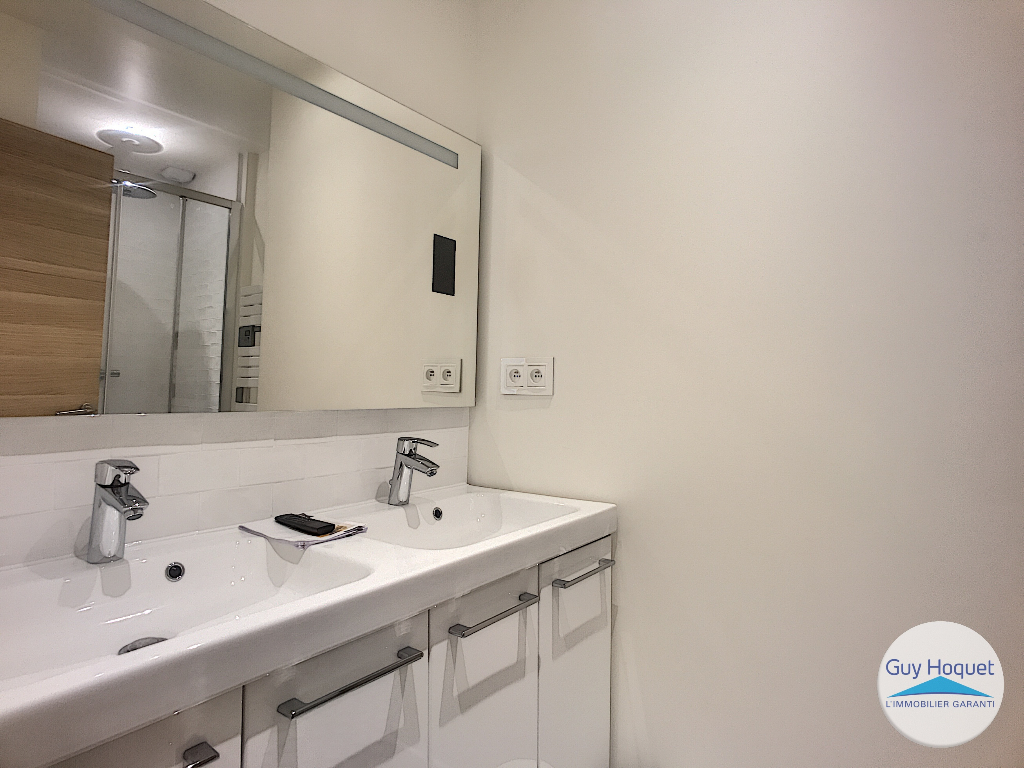 Appartement de standing meublé  plein centre ville de Compiègne