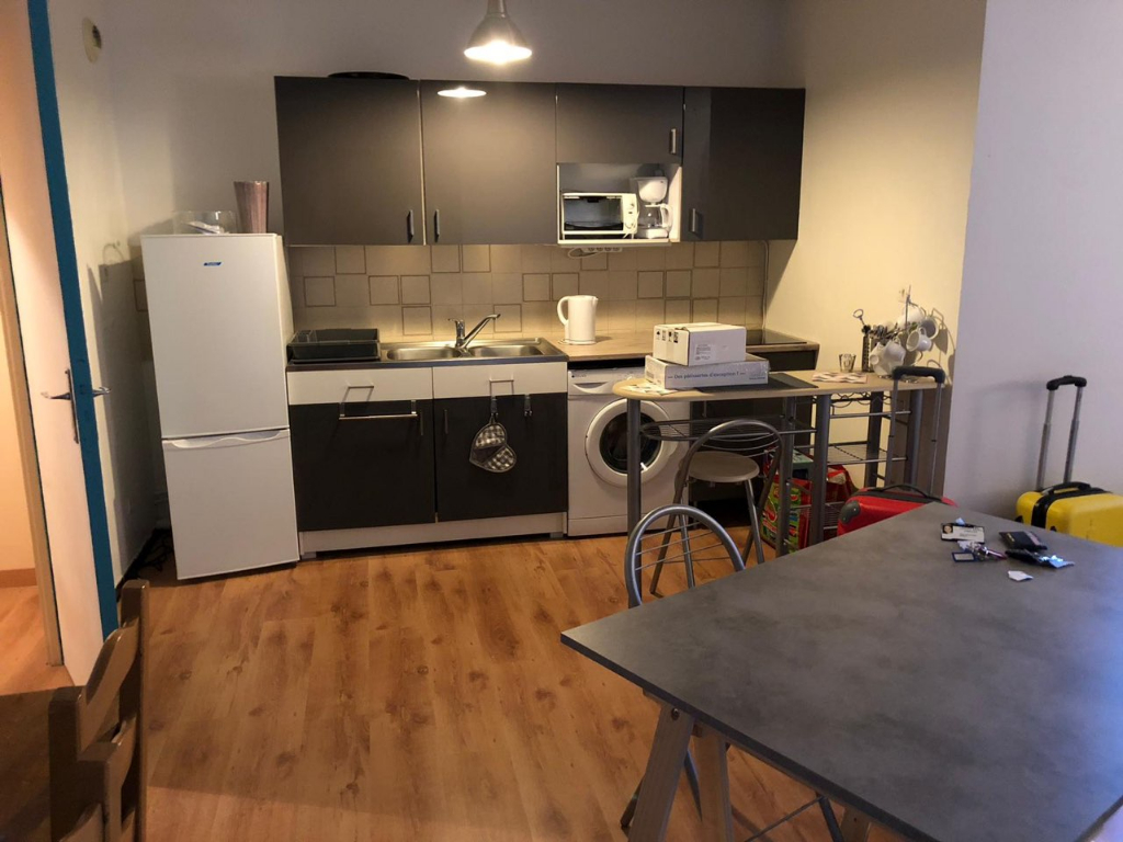À louer, appartement d'une surface habitable de 32 m², 1 pièce à COMPIEGNE (60200).