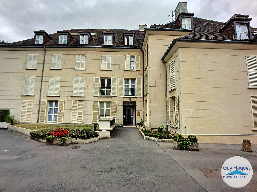 Appartement 2 pièces centre ville , à louer à COMPIEGNE (60200).