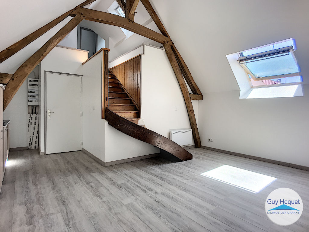 DUPLEX 3 pièces au PLESSIS BRION (60150).