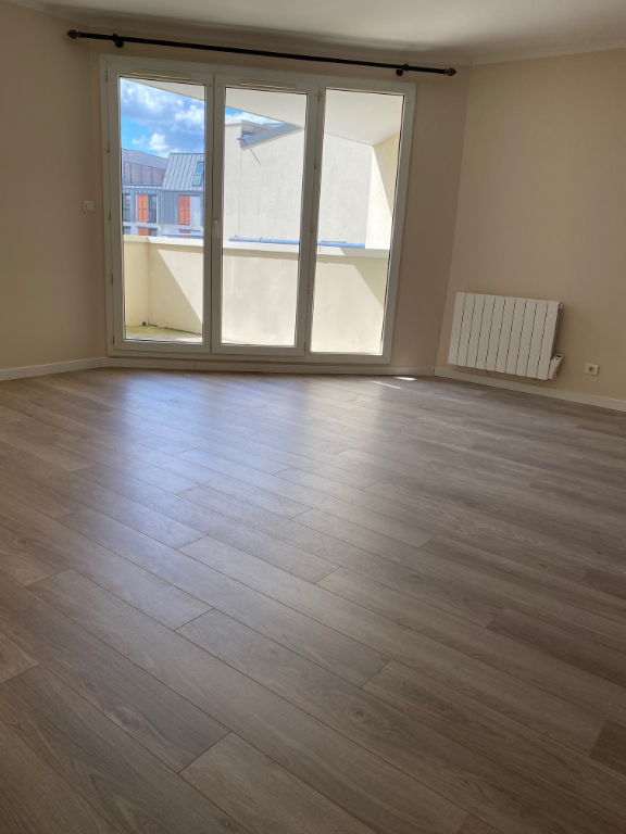 Location : appartement T3 à  DEUX PAS DE LA GARE ET DU CENTRE VILLE