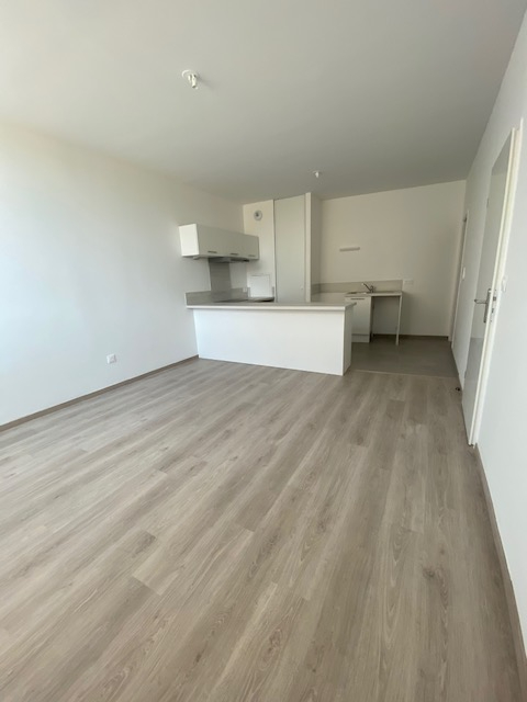 Appartement Compiegne 2 pièce(s) 44.05 m²