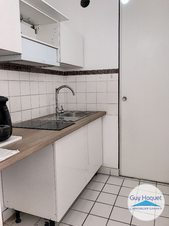 Studio en hyper-centre d'une surface habitable de 30 m² à COMPIEGNE (60200).