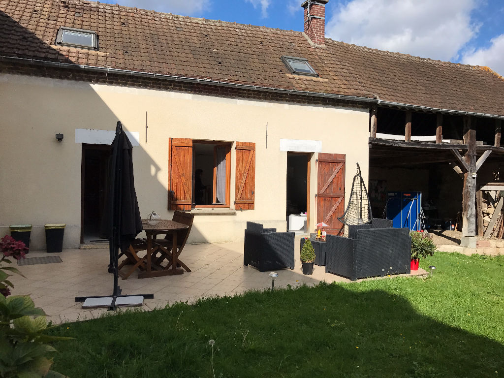 À louer, maison d'environ 70 m², 3 pièces à JANVILLE (60150).