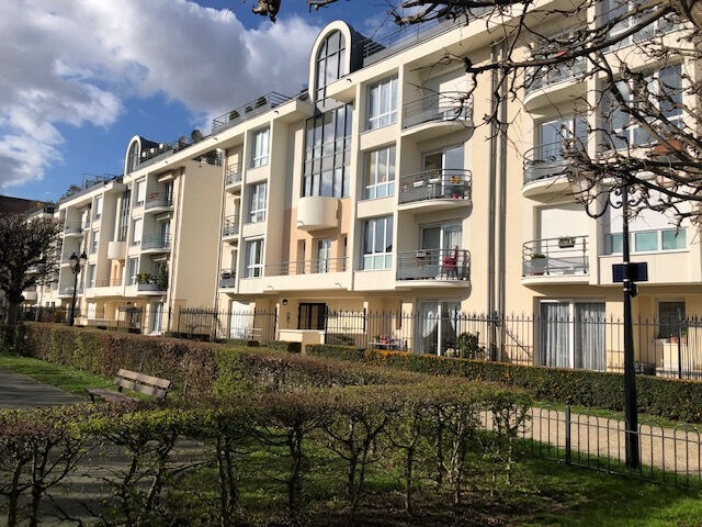 Appartement Compiegne 2 pièce(s) meublé