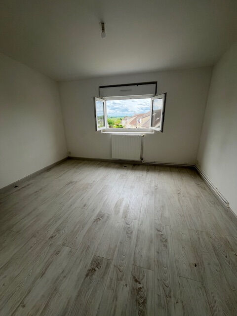 Maison Crisolles 92 m²