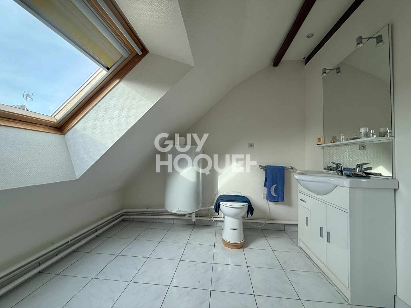 Pavillon 4 chambres en excellent état 