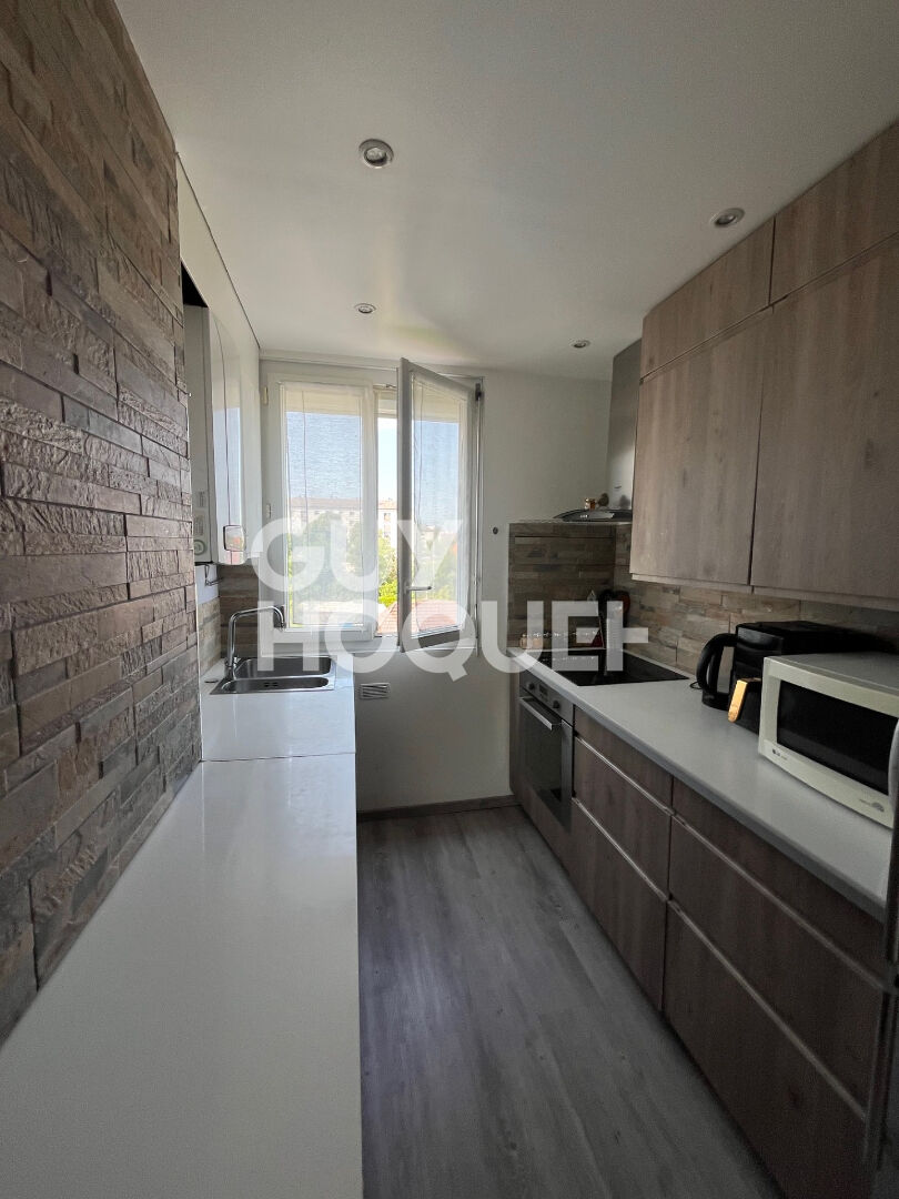 À vendre : Appartement 4 pièces à Compiègne