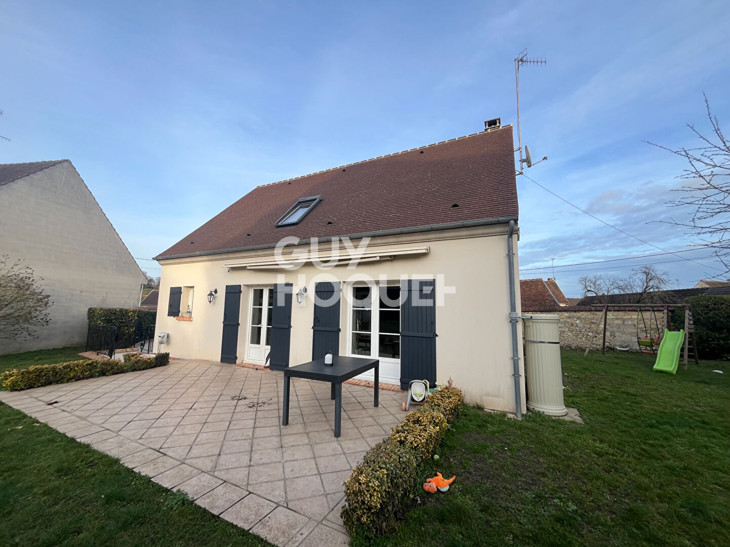 Maison sur sous sol total Plein centre de  Venette - 6 pièces, 4 chambres, jardin