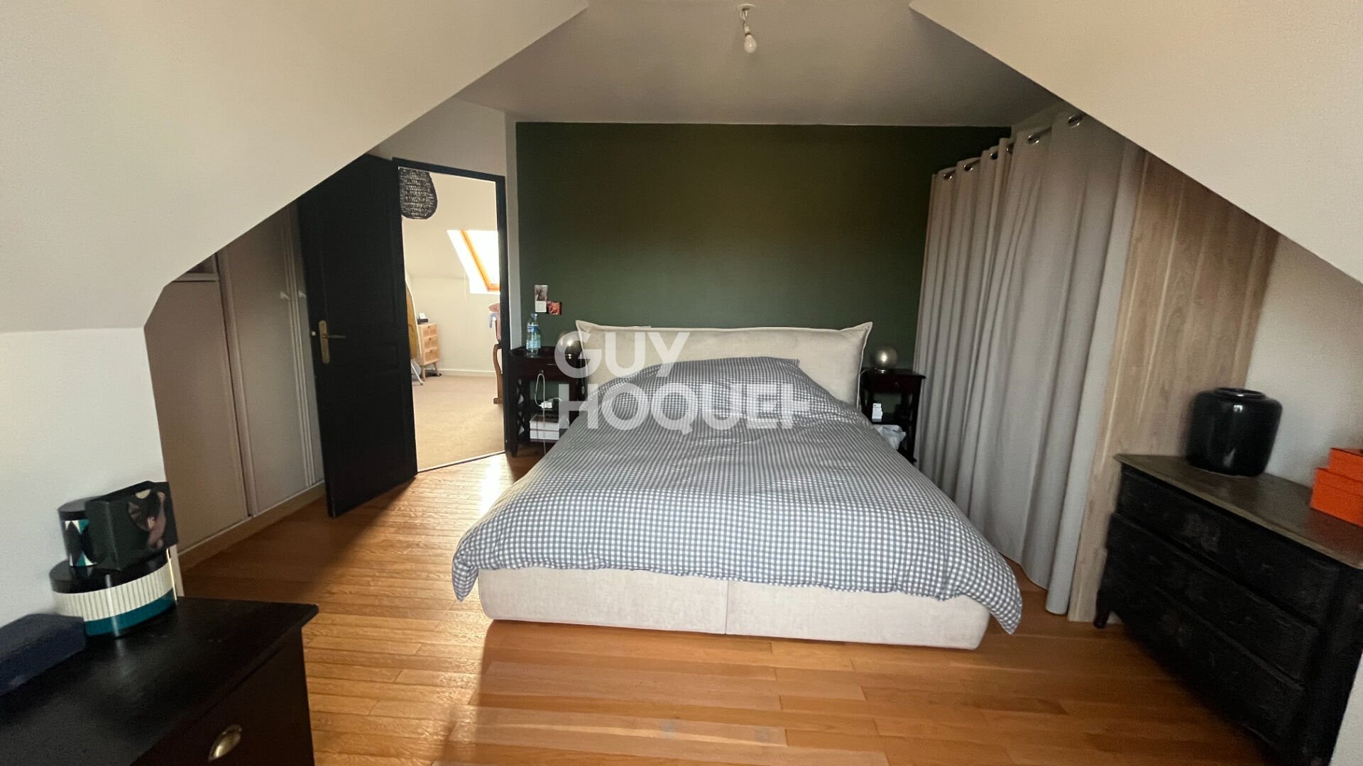 Maison sur sous sol total Plein centre de  Venette - 6 pièces, 4 chambres, jardin