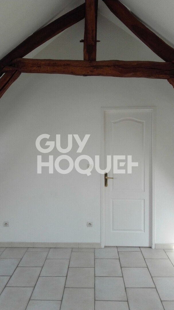 Immeuble de rapport Margny Les Compiègne local  75m2 plus f2 vendu loué