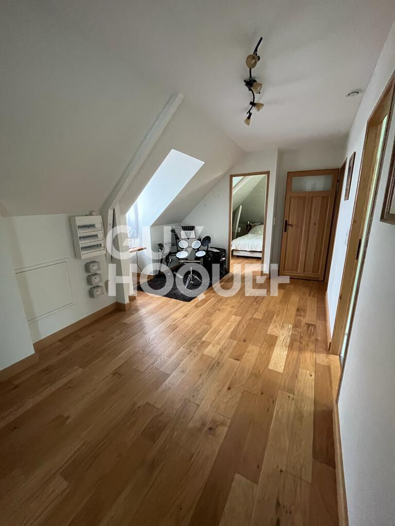 JANVILLE : maison F8 (160 m²) à louer