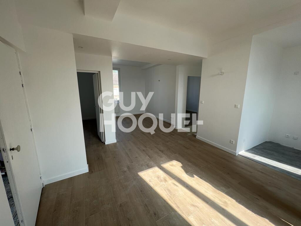 Appartement Estrées St Denis 3 pièce(s) 66 m²