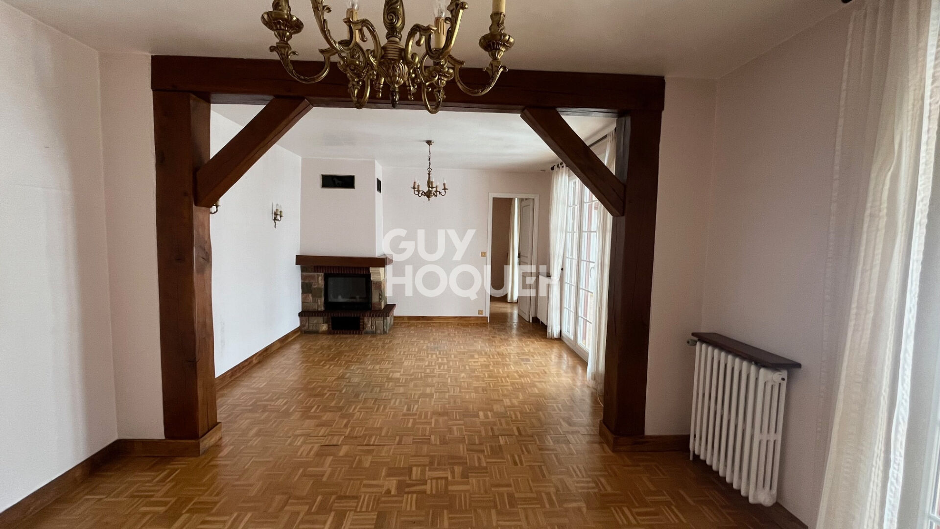 VENTE d'une maison 5 pièces (141 m²) à MARGNY LES COMPIEGNE — photo 4