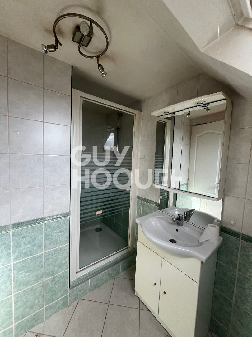 VENTE d'une maison 5 pièces (141 m²) à MARGNY LES COMPIEGNE — photo 6