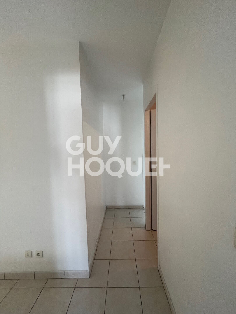 Maison récente à vendre à Compiègne - 5 chambres, jardin, garage double