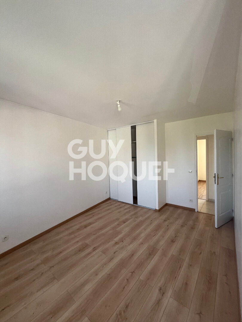 Maison récente à vendre à Compiègne - 5 chambres, jardin, garage double