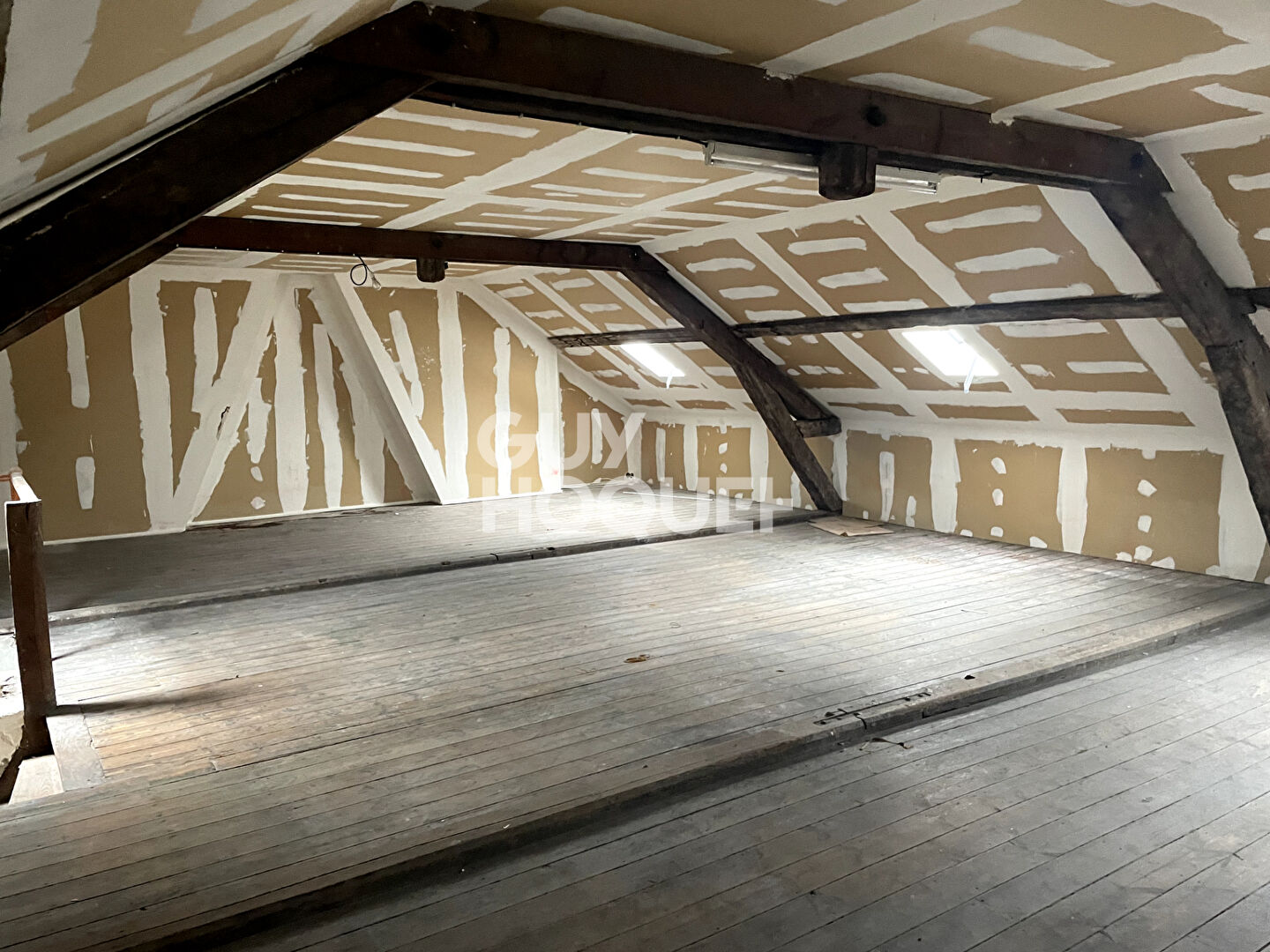 Immeuble de bureaux St just en Chaussée