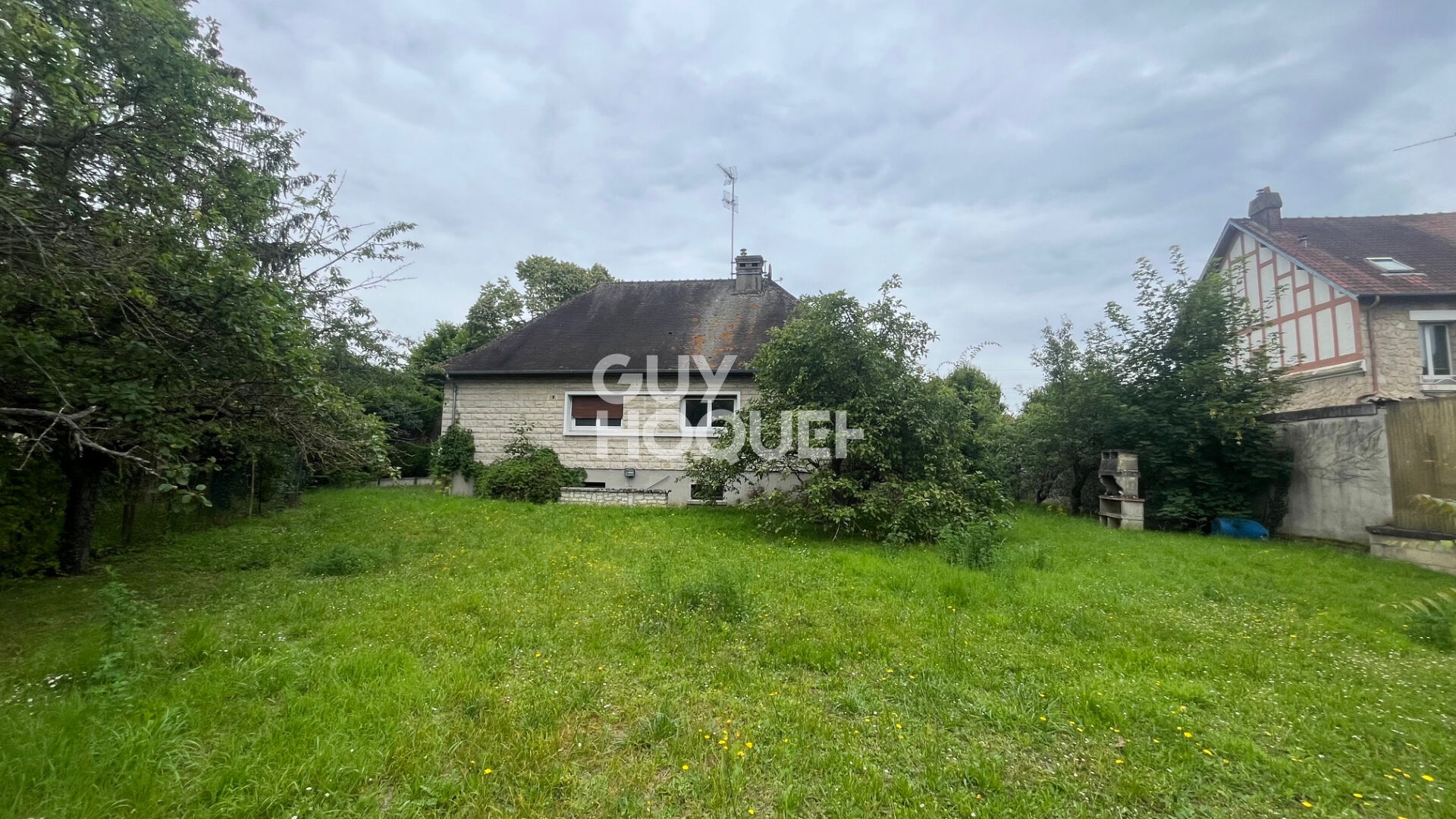 VENTE d'une maison F6 (142 m²) à Compiegne