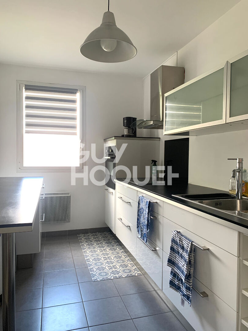 LOCATION d'un appartement de 3 pièces (68 m²) à COMPIEGNE