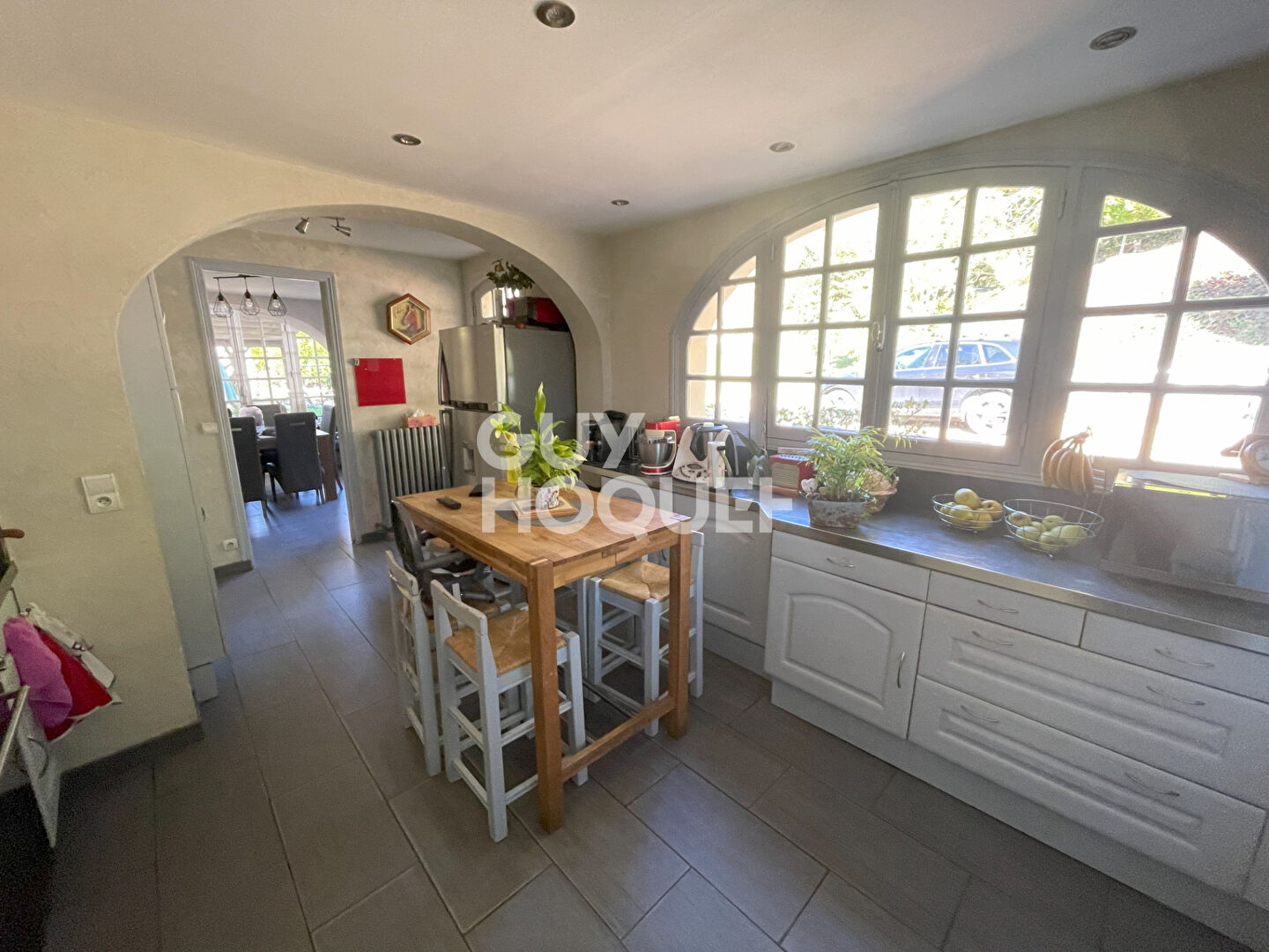 Maison de Prestige à Vendre - Secteur CHOISY AU BAC - Référence C2011