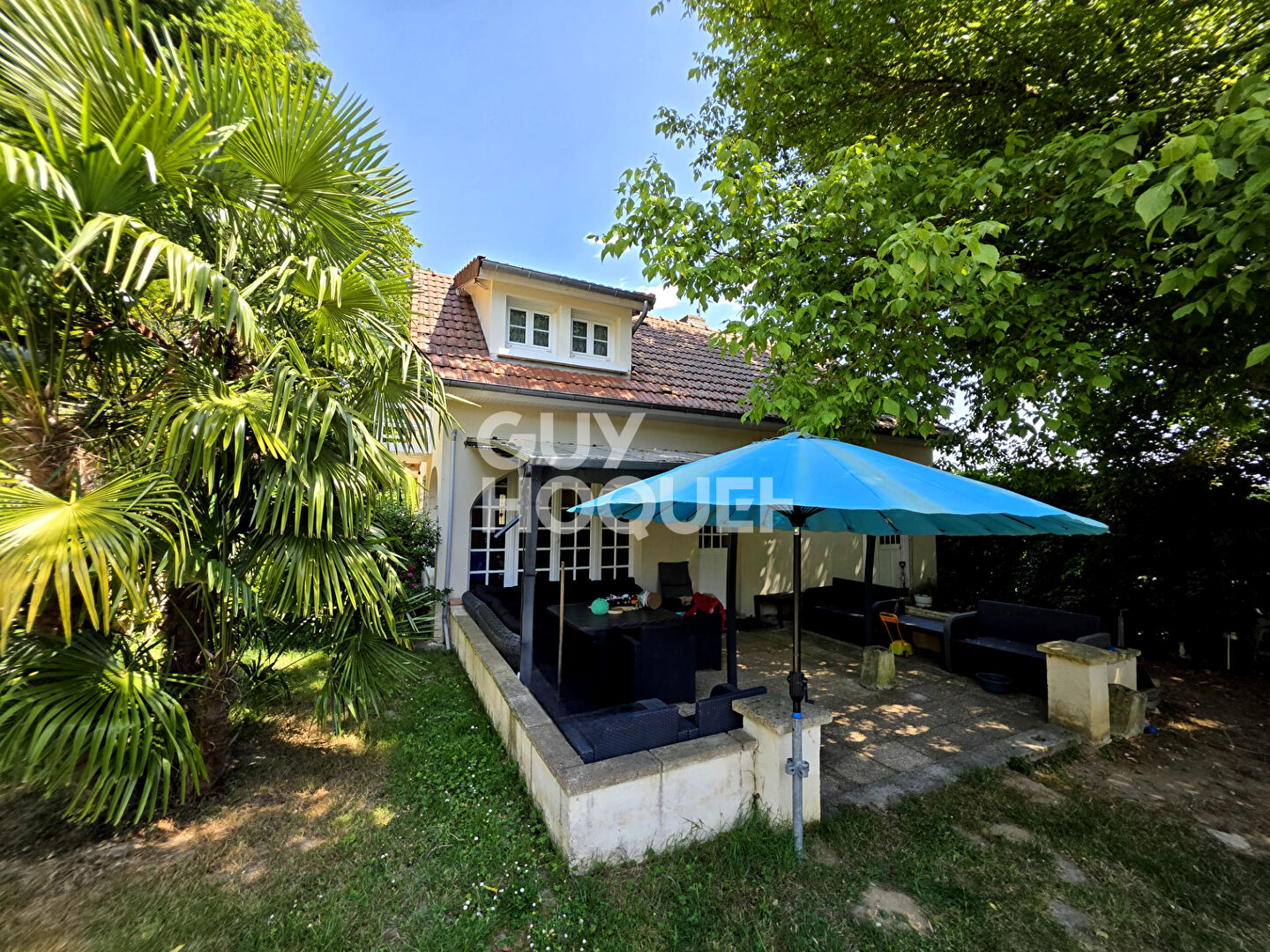 Maison de Prestige à Vendre - Secteur CHOISY AU BAC - Référence C2011