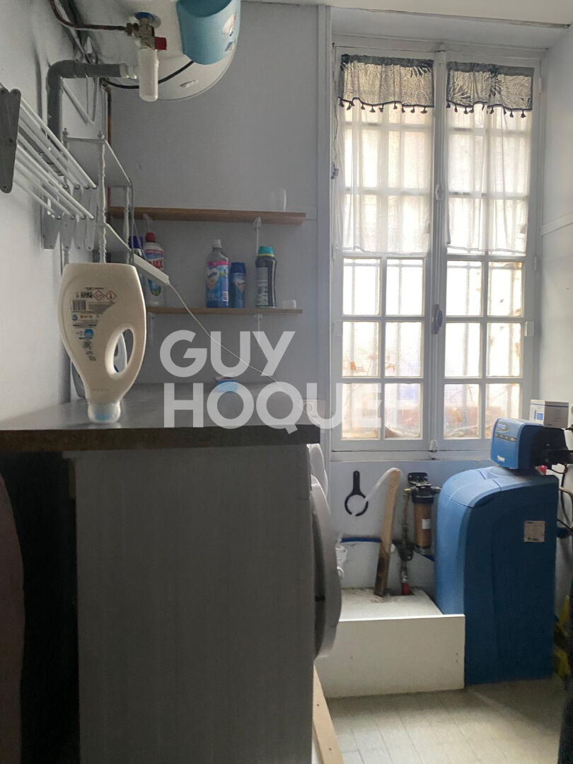 HYPER CENTRE COMPIEGNE - TRES BEL APPARTEMENT de T4 (95 m²) à COMPIEGNE