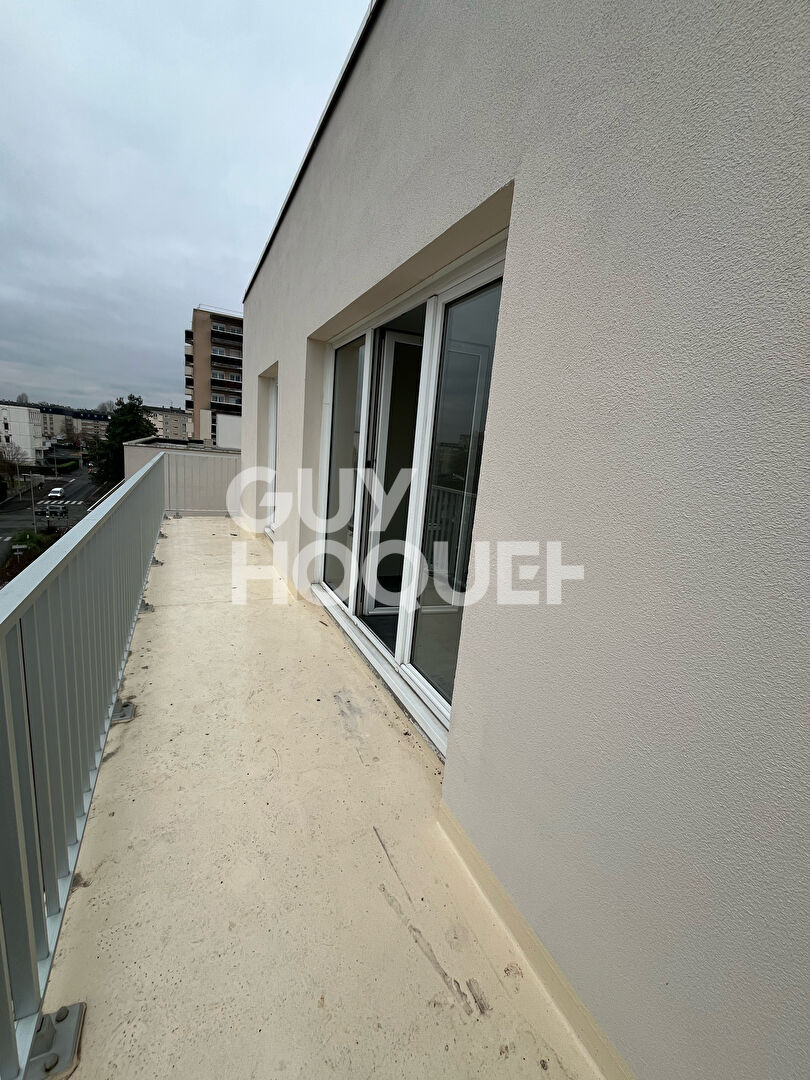 Appartement Compiegne 2 pièce(s) 44.04 m²