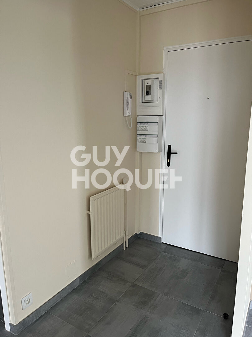 Appartement Compiegne 2 pièce(s) 44.04 m²