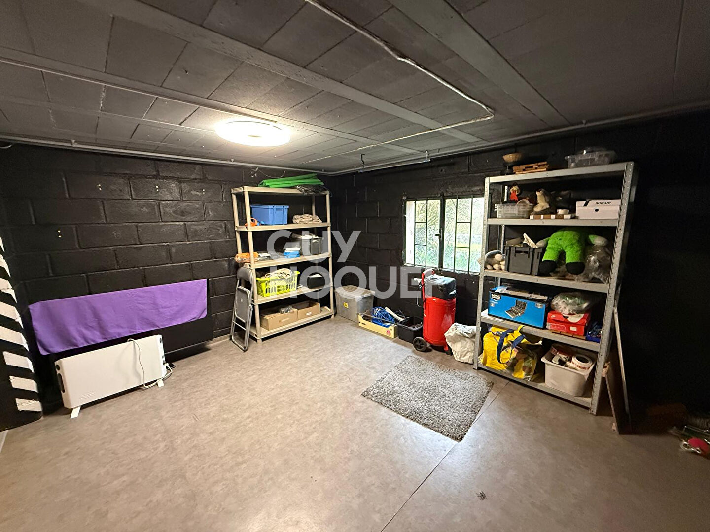 Maison individuelle - 3 chambres - sous-sol complet - combles aménageables