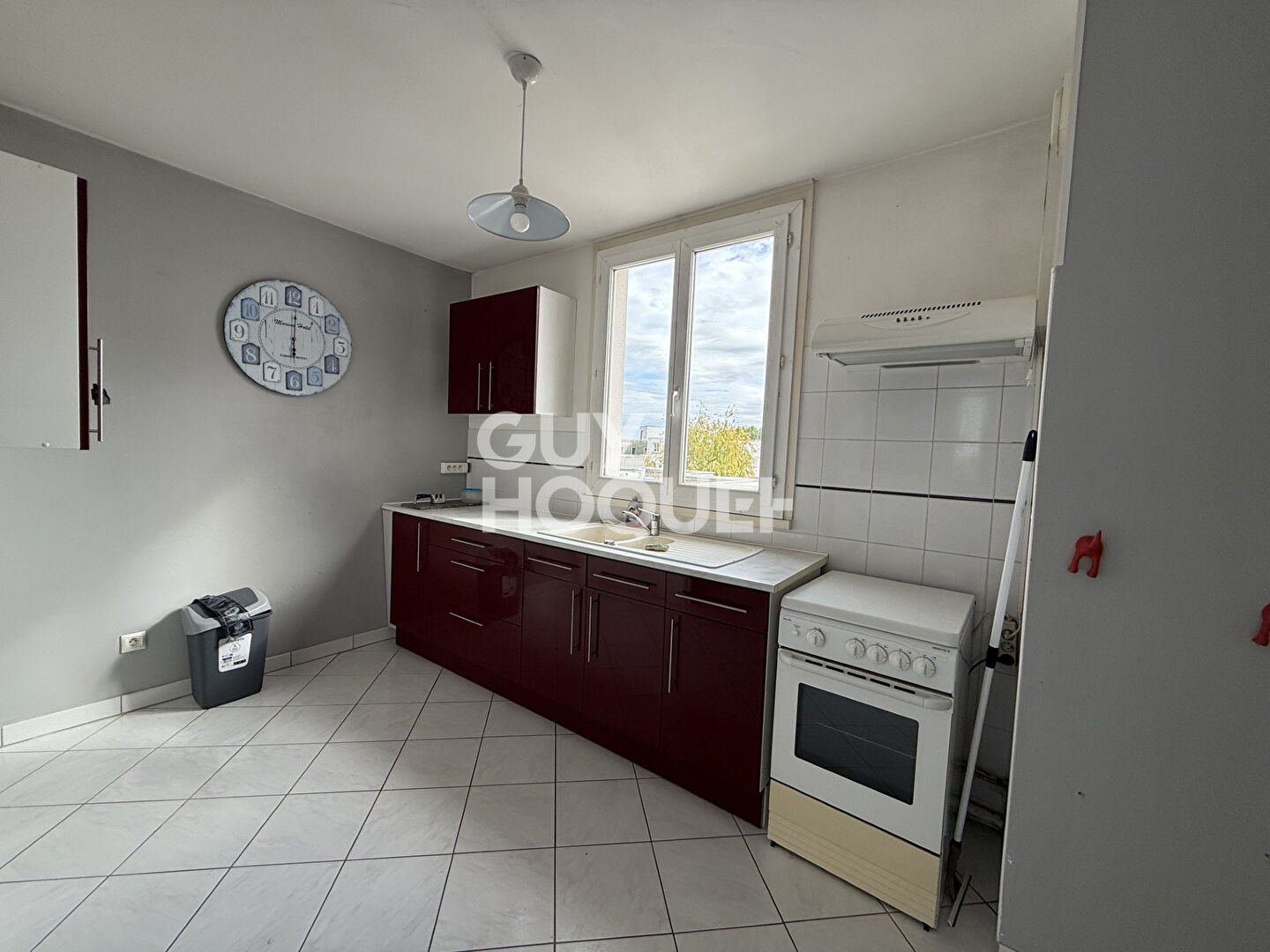 À vendre : Appartement 2 pièces avec terrasse à Compiègne - IDEAL INVESTISSEUR !