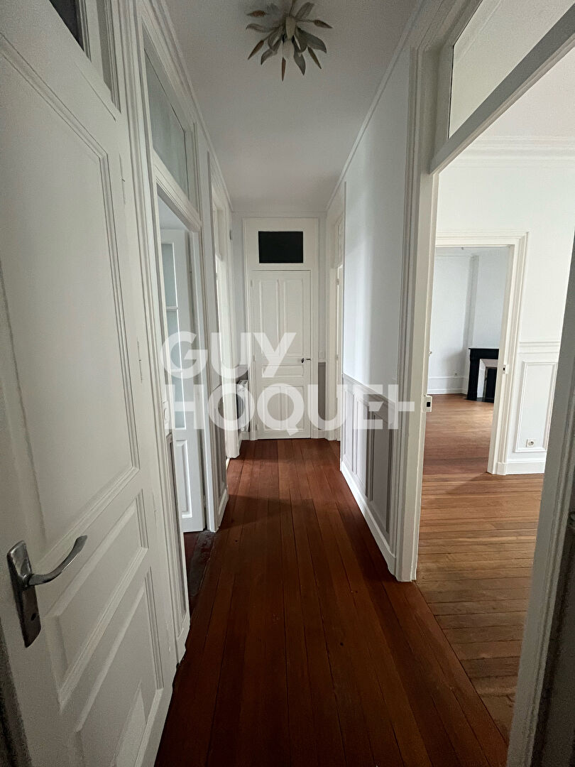 Appartement Compiègne 3 pièce(s) 63.70 m²